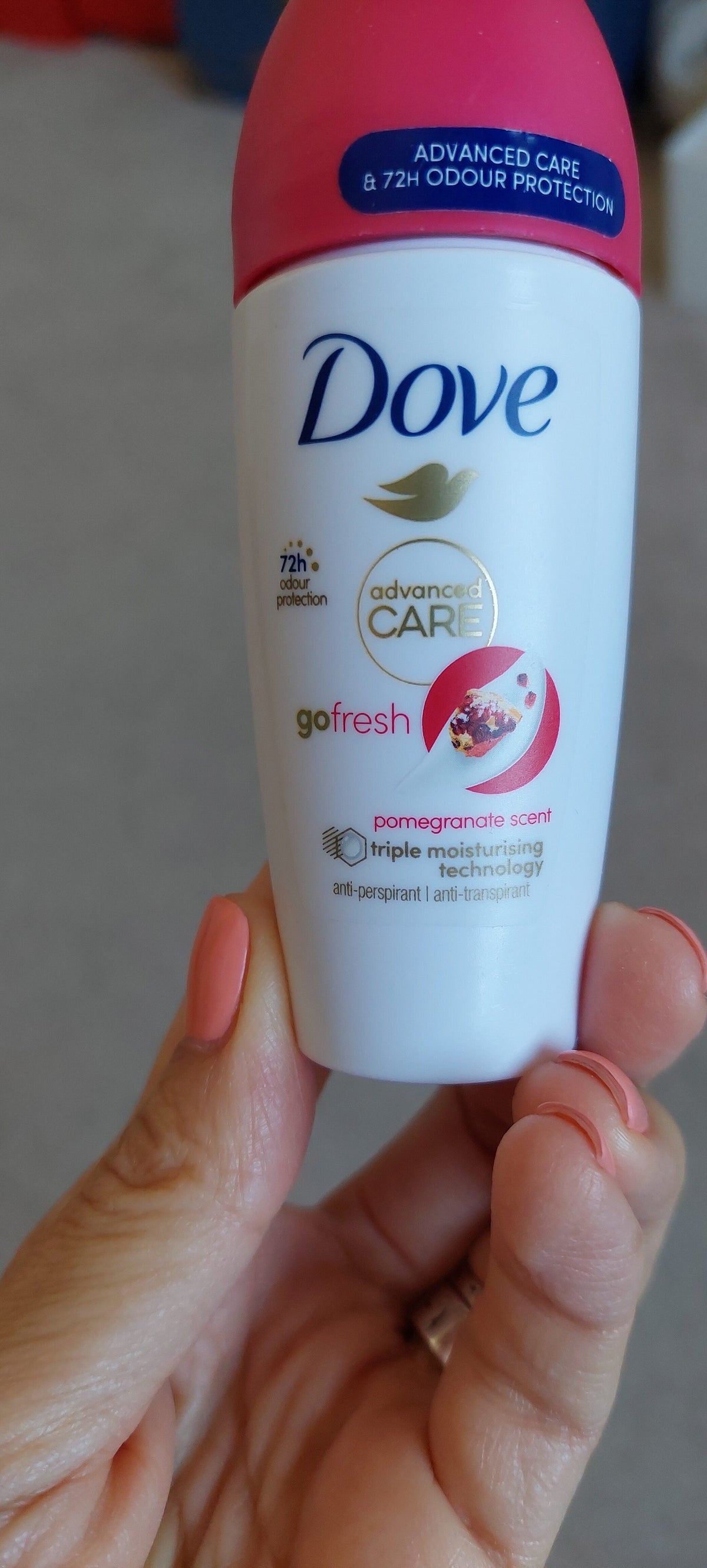 DOVE ROLLON POMEGRANATE SCENT